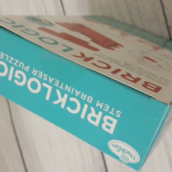 ThinkFun Brick Logic STEM Brainteaser 3D Puzzle Game RARE - Picture 11 of 12